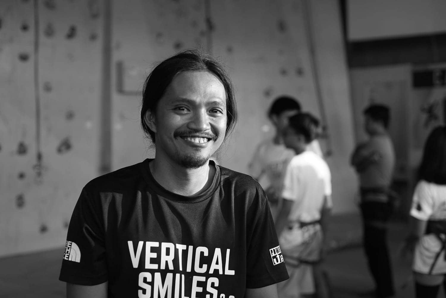  Vertical Smiles